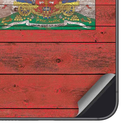 Haiti Flag Dark Wood Galaxy S23 Skin